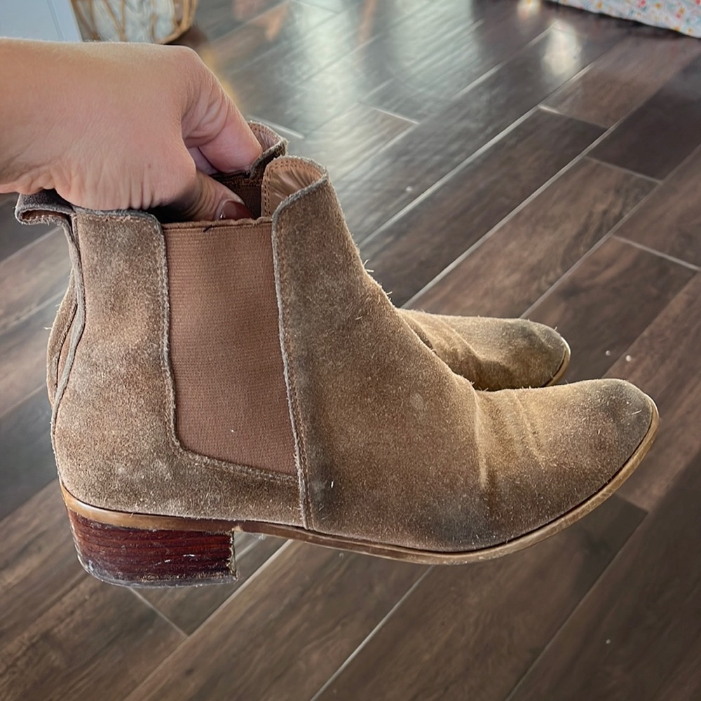 Brown Steve Madden boots